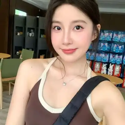 邱娜亮